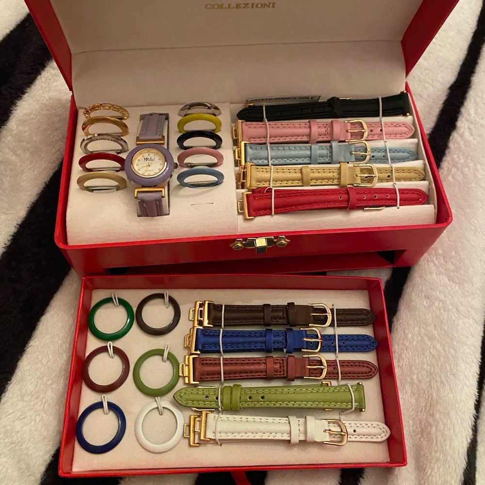 Multicolour watch interchangeable face and bands